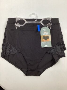 Bali Breathe 2 Pack Black Shaping Panty Brief with Lace XL NEW! Retail $39